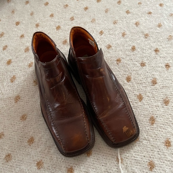 ALDO - Picture 1 of 4